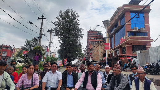 प्रस्तावित शिक्षा ऐनकाे विषयमा छलफल गर्न विद्यालय कर्मचारी परिषद्ले बाेलायाे बैठक 